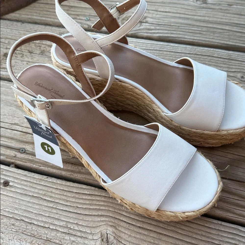 Universal Thread Women's Alisha Platform Wedge Heels w/ Memory‎ Foam size 11